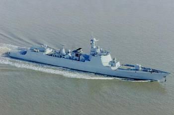 国产驱逐舰舰炮开火视频,展现我国海军力量新高度